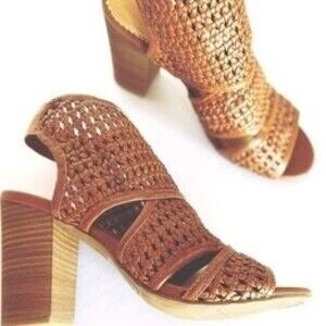 Lauren Conrad Women's Brown Booties, Heeled Sandals, Shoes - NEW 6.5